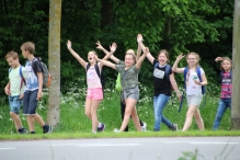 Avond4daagse 2017 - maandag (3/8)