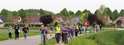 Avond4daagse 2017 - maandag (7/8)