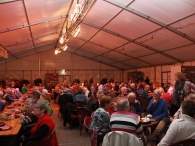 50 jaar Biddinghuizen: eten bij de reünie