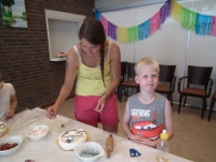 Bak een taart voor een ander (4)