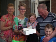 Bak een taart voor een ander (4)