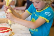 Bak een taart voor een ander