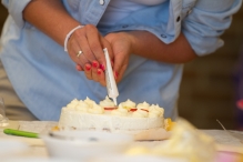 Bak een taart voor een ander