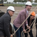 Eerste paal Remako en Papyrolux
