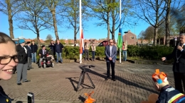 Koningsdag 2015 - Vlag Hijsen en optocht