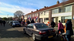 Koningsdag 2015 - Vlag Hijsen en optocht