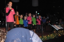 Optreden kinderkoor Jong Leven in de Meerpaal 