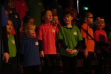 Optreden kinderkoor Jong Leven in de Meerpaal 