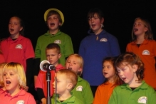 Optreden kinderkoor Jong Leven in de Meerpaal 