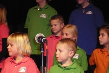 Optreden kinderkoor Jong Leven in de Meerpaal 