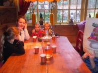 Start Kinderkoor 2013 met Pannenkoeken eten