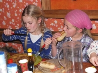 Start Kinderkoor 2013 met Pannenkoeken eten