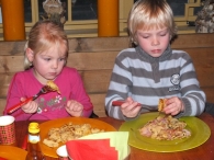 Start Kinderkoor 2013 met Pannenkoeken eten