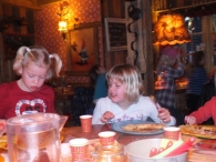 Start Kinderkoor 2013 met Pannenkoeken eten