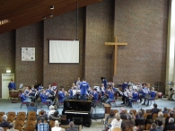 Plantenmarkt en muziekfestival