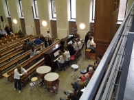 Plantenmarkt en muziekfestival