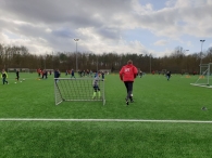 Voetbalplaatjes ruilmiddag en voetbalclinic