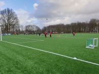 Voetbalplaatjes ruilmiddag en voetbalclinic