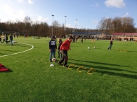 Voetbalplaatjes ruilmiddag en voetbalclinic
