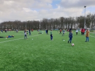 Voetbalplaatjes ruilmiddag en voetbalclinic