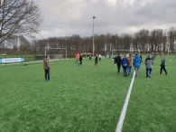 Voetbalplaatjes ruilmiddag en voetbalclinic