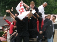 BAS 1 promoveert - BAS 4 kampioen