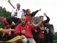 BAS 1 promoveert - BAS 4 kampioen