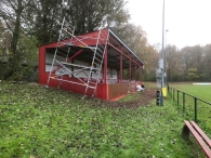 Opknappen tribune BAS Voetbal