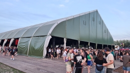 Lowlands 2024: (do-zo)