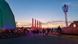 Lowlands 2024: (do-zo)