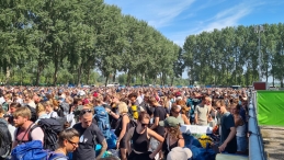 Lowlands 2024: (do-zo)