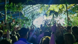 Lowlands 2024: (do-zo)