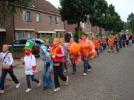 Intocht avond4daagse en huldiging Leo Schrijer