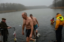 Oudjaarsduik World Servants 2011