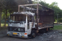 Brandstichting 5 vrachtauto's
