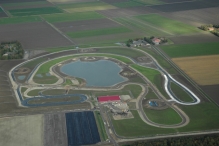 Vliegen boven Dorhout Mees