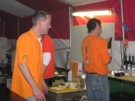 Feestavond Koninginnedag 2005