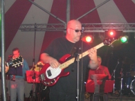 Feestavond Koninginnedag 2005