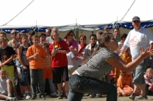 Koninginnedag 2007: Eieren Gooien