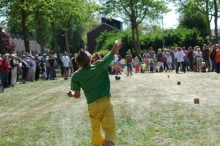 Koninginnedag 2007: Eieren Gooien