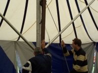 Oktoberfeesten: Opbouw feesttent