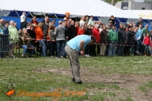 Eieren gooien Koninginnedag 2008 (2)
