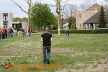 Eieren gooien Koninginnedag 2008 (2)