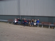 Bankjes en palen voor Wandelpad