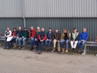 Bankjes en palen voor Wandelpad