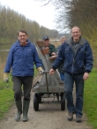 Bankjes bij Wandelpad