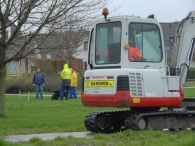 Bankjes bij Wandelpad