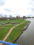 Bankjes bij Wandelpad