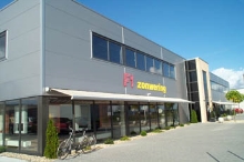 Opening nieuw pand F1 Zonwering