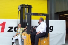 Opening nieuw pand F1 Zonwering